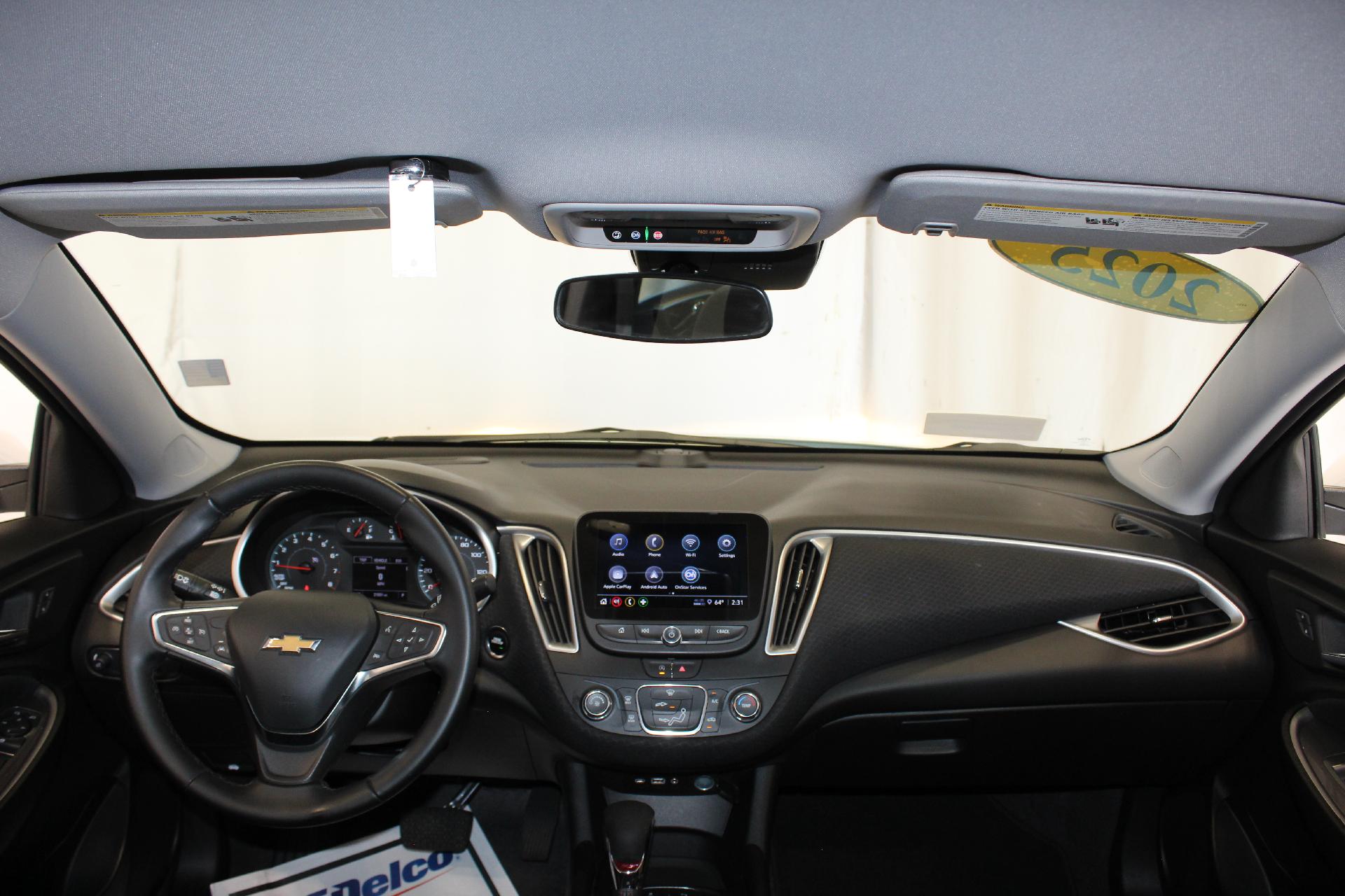 2025 Chevrolet Malibu Vehicle Photo in NORTHAMPTON, MA 01060-1120