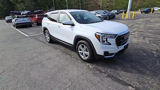 2022 GMC Terrain Vehicle Photo in Pleasant Hills, PA 15236