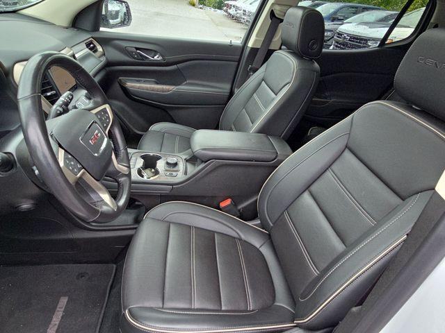 2022 GMC Acadia Vehicle Photo in Pleasant Hills, PA 15236