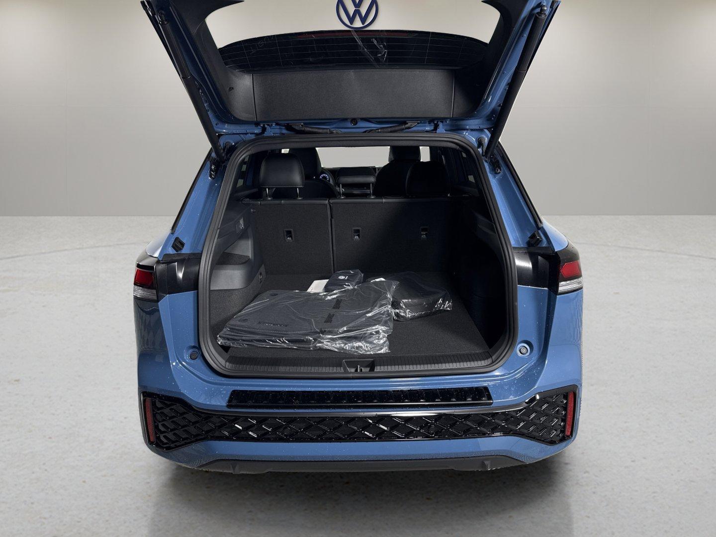 2025 Volkswagen Tiguan Vehicle Photo in Georgetown, TX 78626
