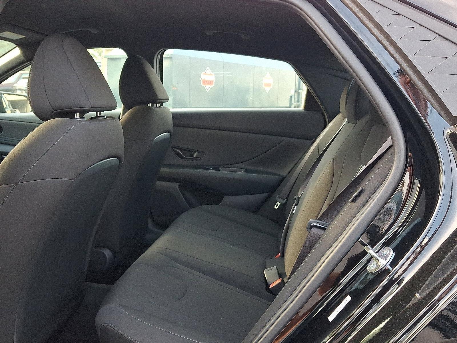 2025 Hyundai ELANTRA Vehicle Photo in Harrisburg, PA 17111