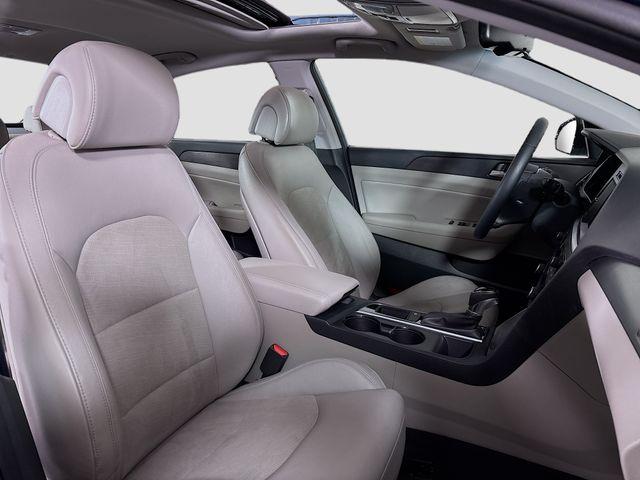 2017 Hyundai SONATA Vehicle Photo in Puyallup, WA 98371