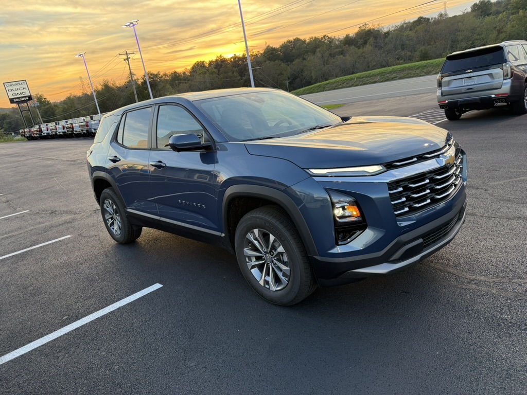 2027 Chevrolet Equinox photo 7 of 20