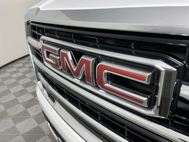 2025 GMC Yukon Vehicle Photo in GILBERT, AZ 85297-0402