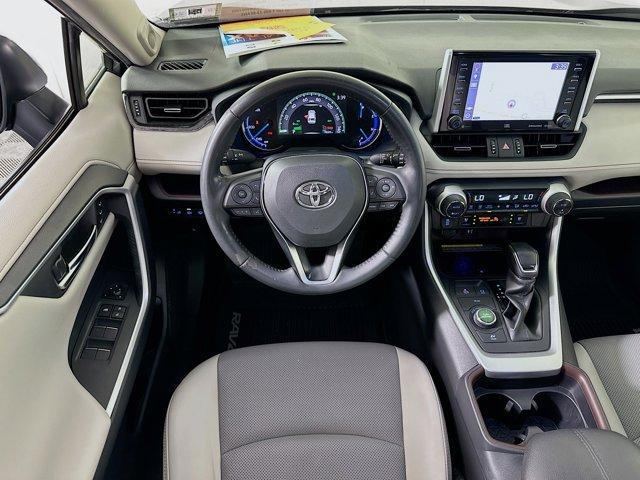 2019 Toyota RAV4 Vehicle Photo in Flemington, NJ 08822