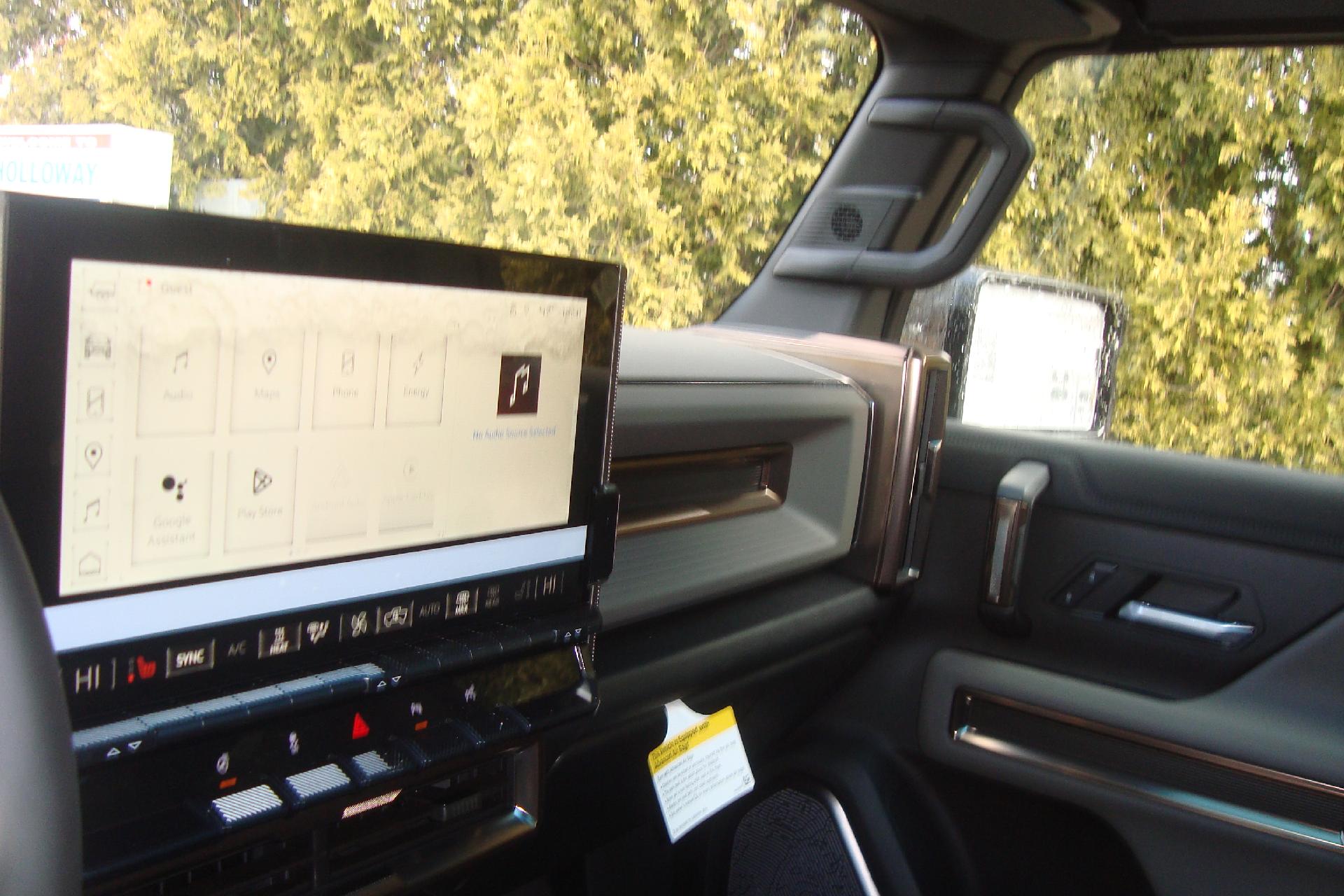 2025 GMC HUMMER EV Pickup Vehicle Photo in PORTSMOUTH, NH 03801-4196