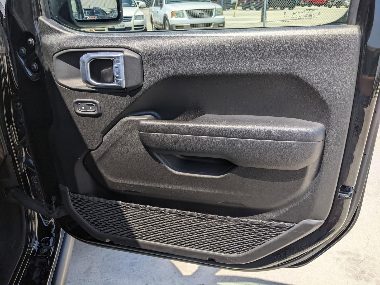 2024 Jeep Wrangler 4xe Vehicle Photo in Seguin, TX 78155