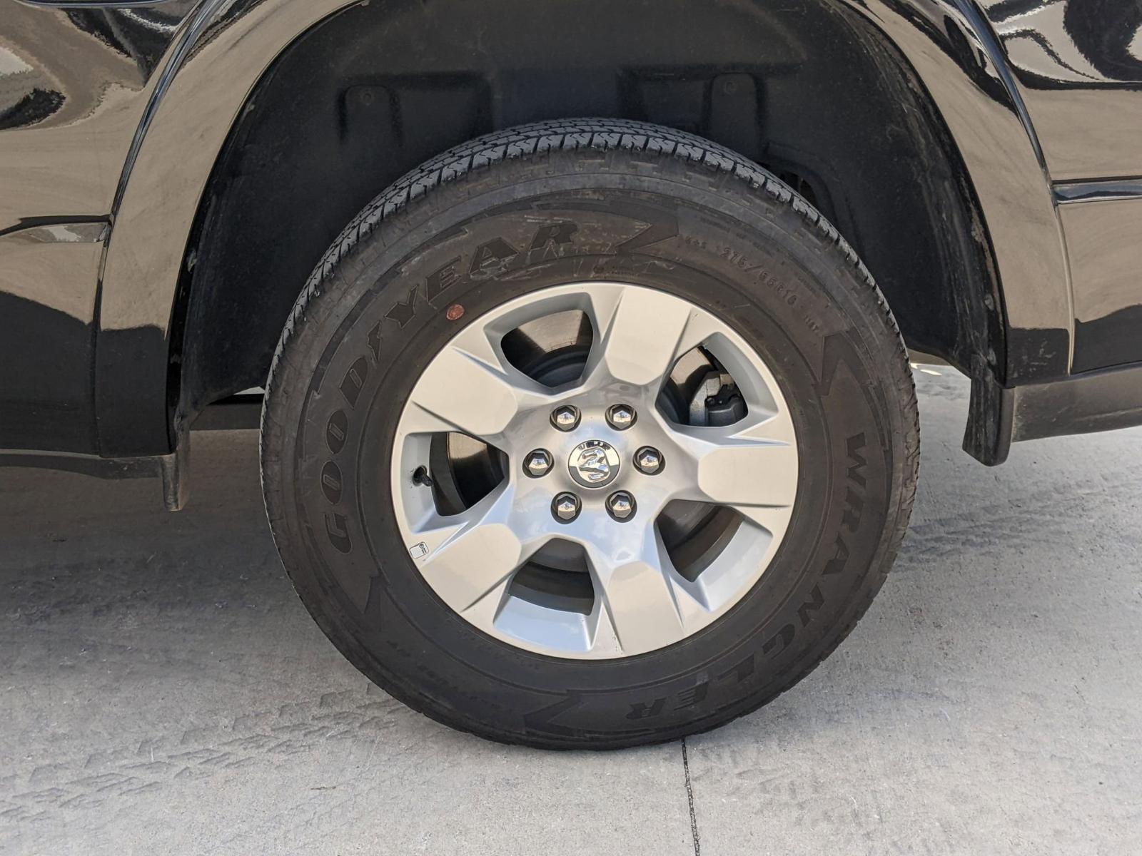 2025 Ram 1500 Vehicle Photo in Seguin, TX 78155