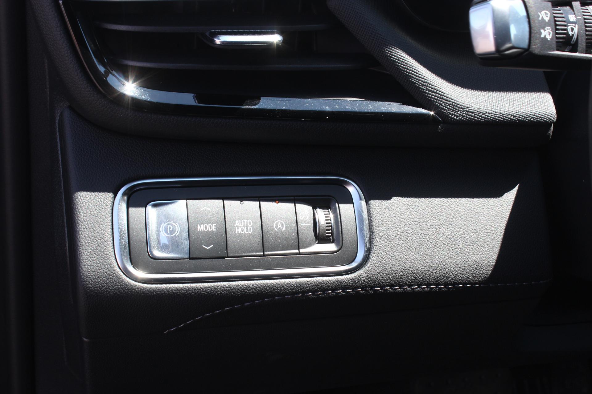 2026 Buick Enclave Vehicle Photo in AURORA, CO 80012-4011