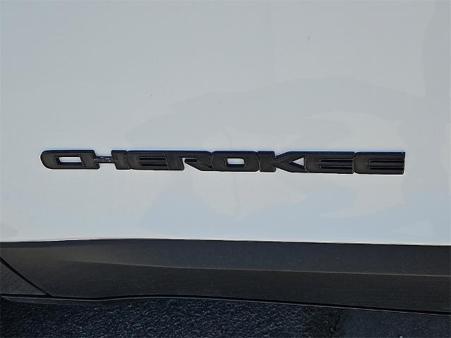 2023 Jeep Cherokee Vehicle Photo in EASTLAND, TX 76448-3020