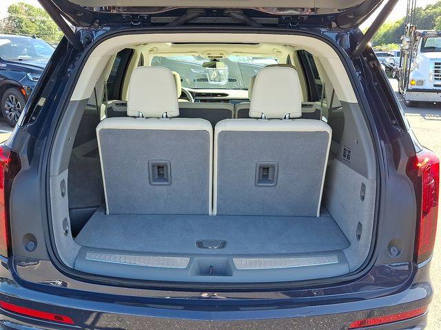 2025 Cadillac XT6 Vehicle Photo in DANBURY, CT 06810-5034