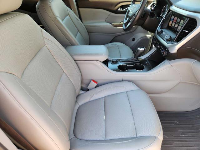 2017 GMC Acadia Vehicle Photo in DENTON, TX 76210-9321