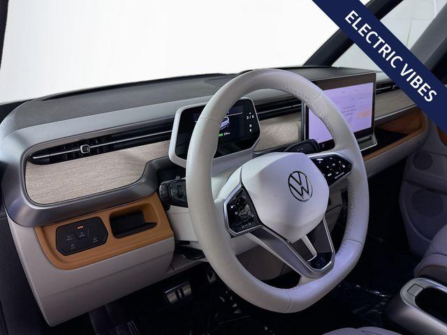 2025 Volkswagen ID. Buzz Vehicle Photo in Puyallup, WA 98371