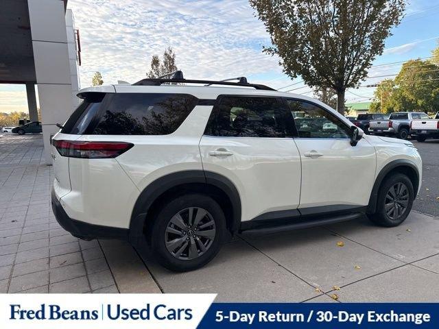2024 Nissan Pathfinder Vehicle Photo in Flemington, NJ 08822