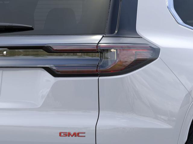 2026 GMC Acadia Denali - 10