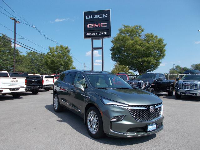 2022 Buick Enclave Vehicle Photo in LOWELL, MA 01852-4336