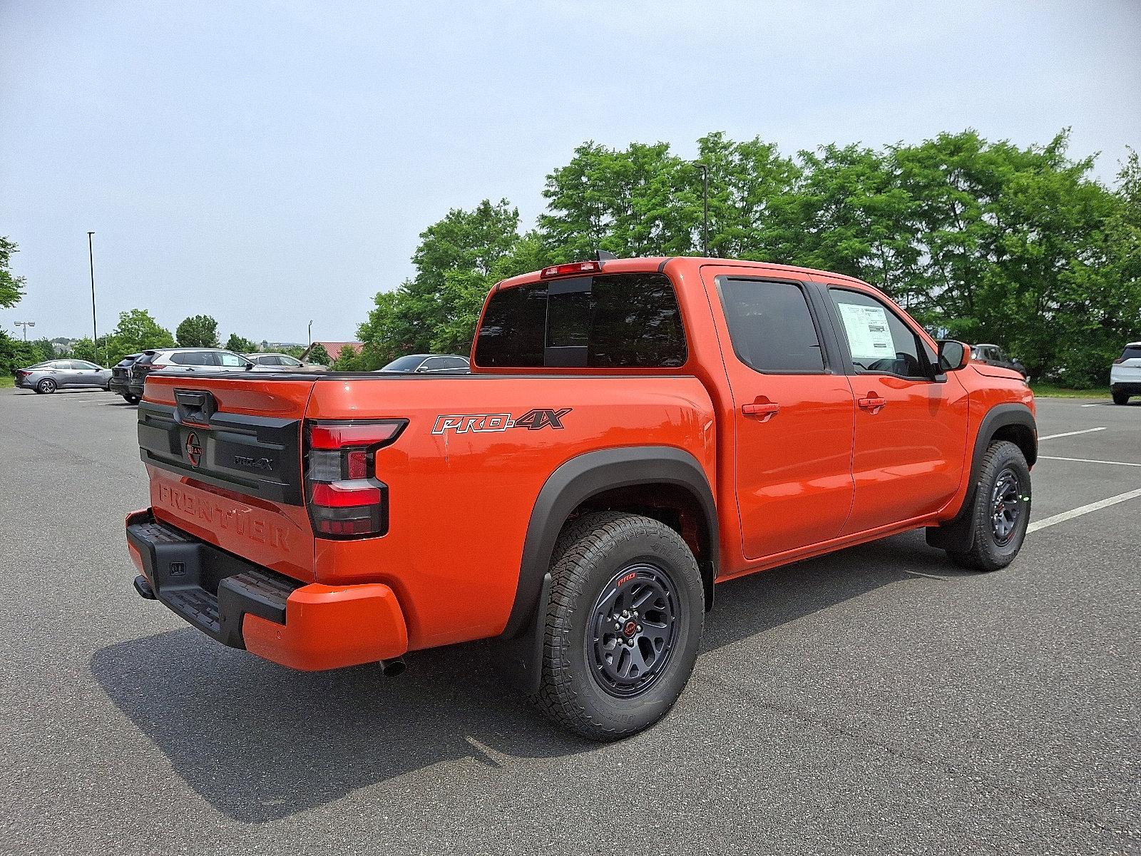 2025 Nissan Frontier Vehicle Photo in Harrisburg, PA 17111-1033
