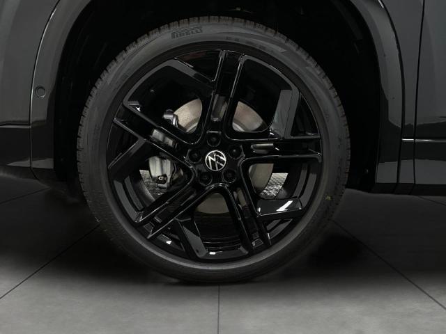 2025 Volkswagen Tiguan Vehicle Photo in Appleton, WI 54913