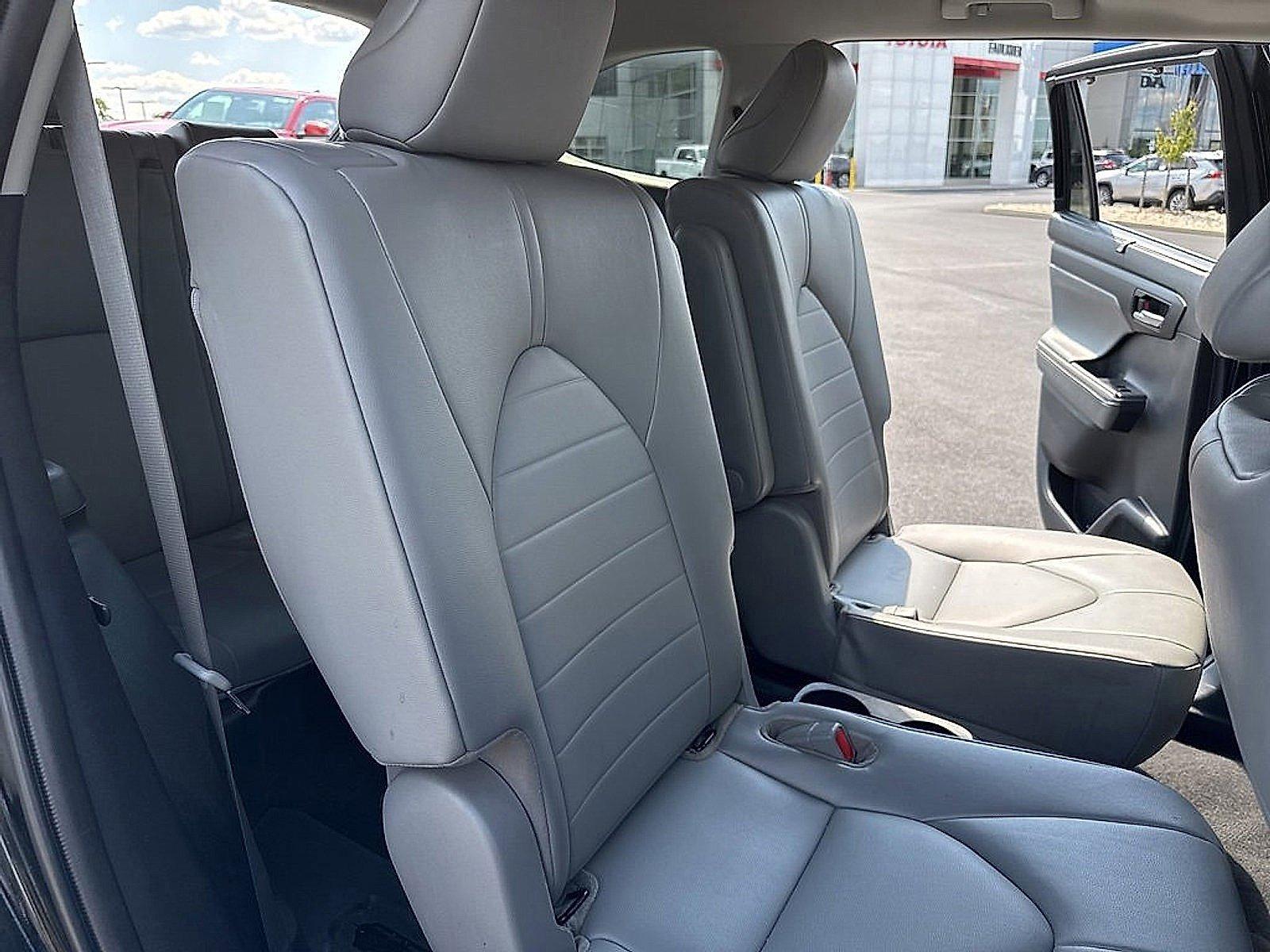 2022 Toyota Highlander Vehicle Photo in Harrisburg, PA 17111