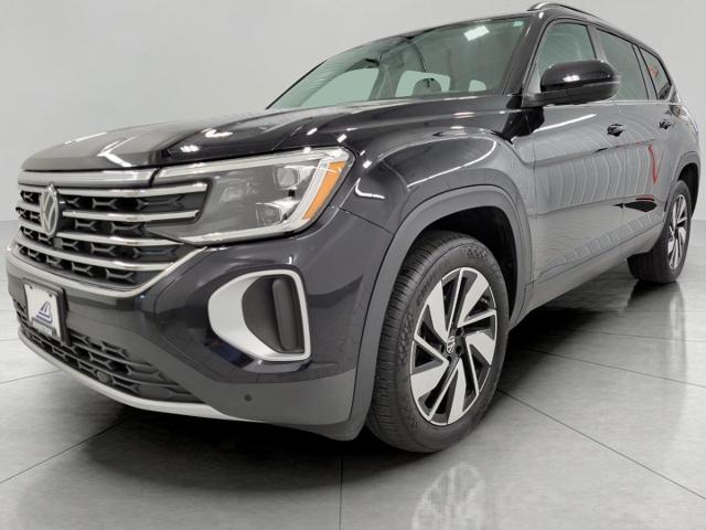 2024 Volkswagen Atlas Vehicle Photo in NEENAH, WI 54956-2243