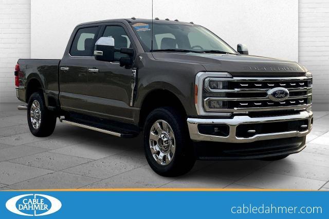 2023 Ford Super Duty F-250 SRW Vehicle Photo in TOPEKA, KS 66609-0000