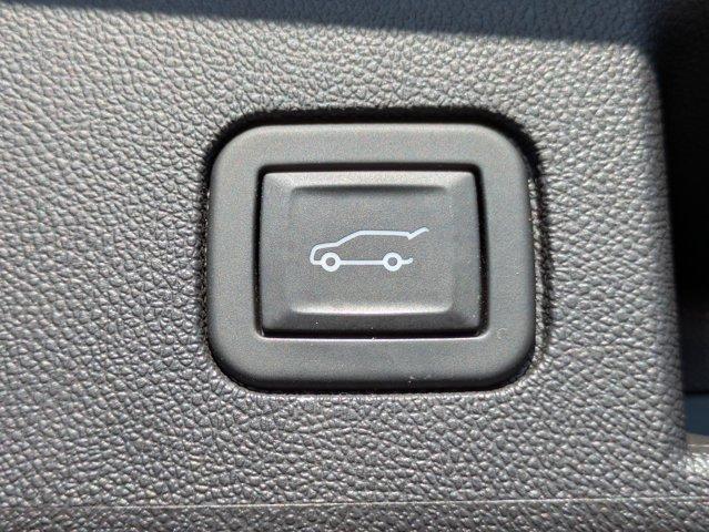 2024 Chevrolet Equinox Vehicle Photo in BRUNSWICK, GA 31525-1881