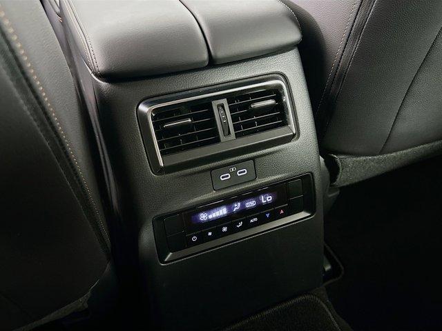 2024 Mazda CX-90 PHEV Vehicle Photo in Flemington, NJ 08822