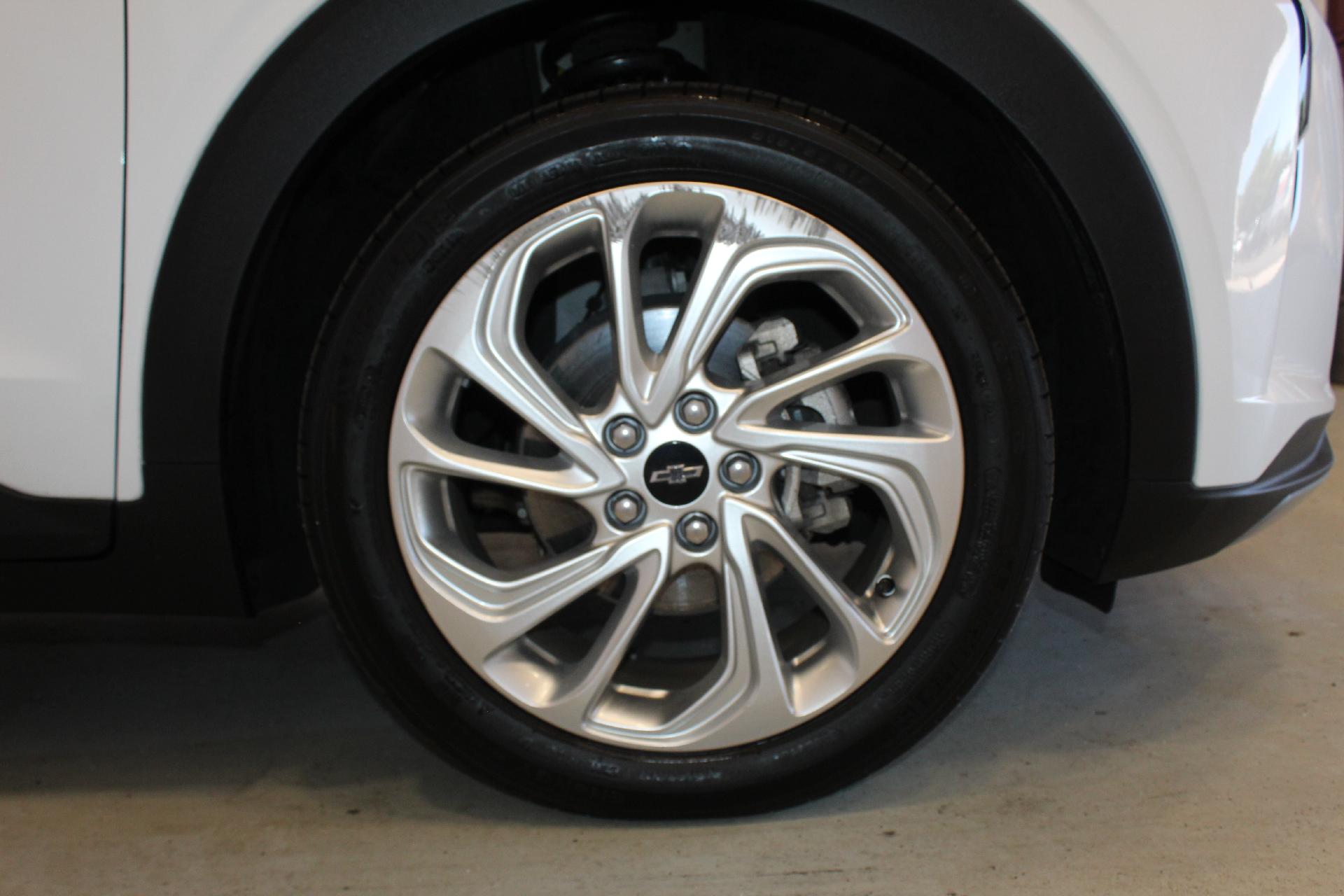 2022 Chevrolet Bolt EUV Vehicle Photo in NORTHAMPTON, MA 01060-1120