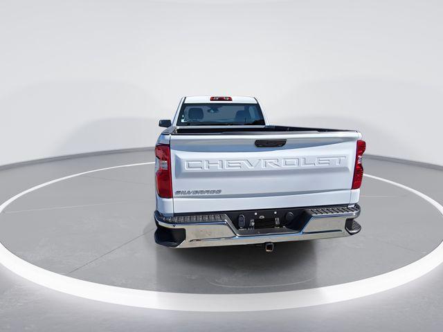 2024 Chevrolet Silverado 1500 Vehicle Photo in Pleasant Hills, PA 15236