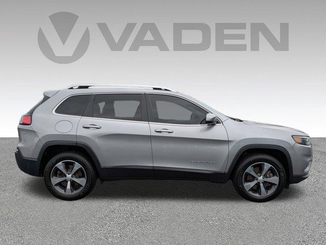 2019 Jeep Cherokee Vehicle Photo in BRUNSWICK, GA 31525-1881