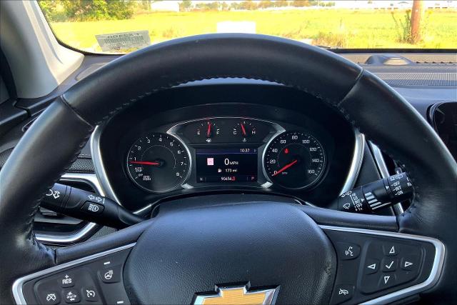 2022 Chevrolet Equinox Vehicle Photo in TOPEKA, KS 66609-0000
