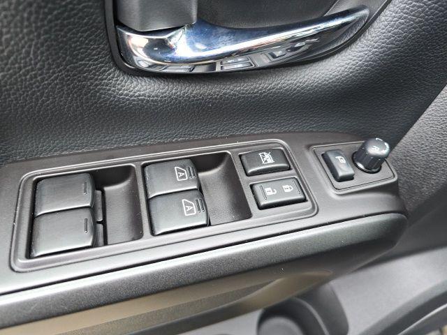 2021 Nissan Titan Vehicle Photo in Pleasant Hills, PA 15236