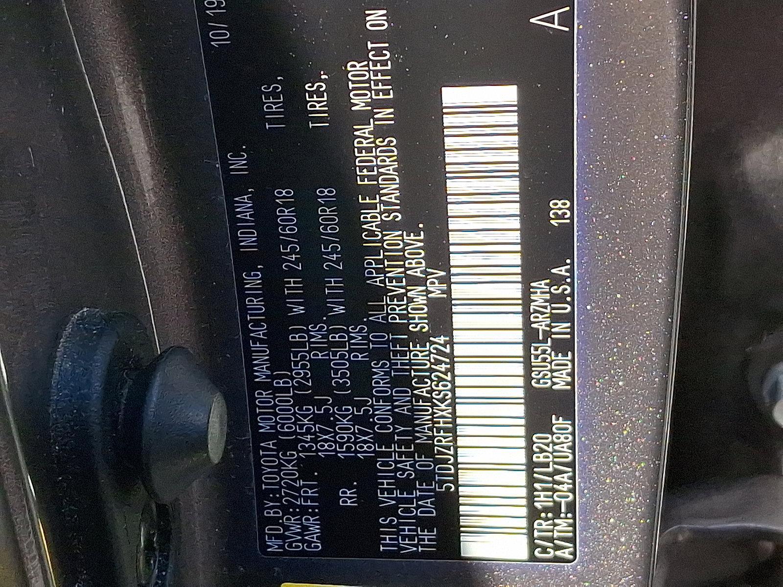 2019 Toyota Highlander Vehicle Photo in Harrisburg, PA 17111