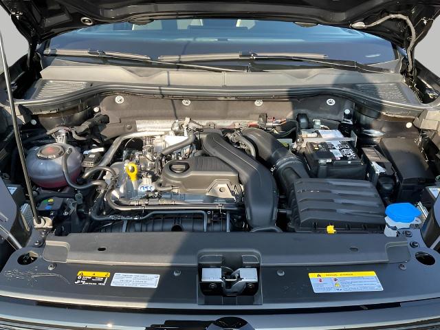 2025 Volkswagen Taos Vehicle Photo in Oshkosh, WI 54904