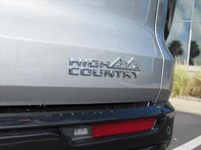 2025 Chevrolet Traverse Vehicle Photo in LEESBURG, FL 34788-4022