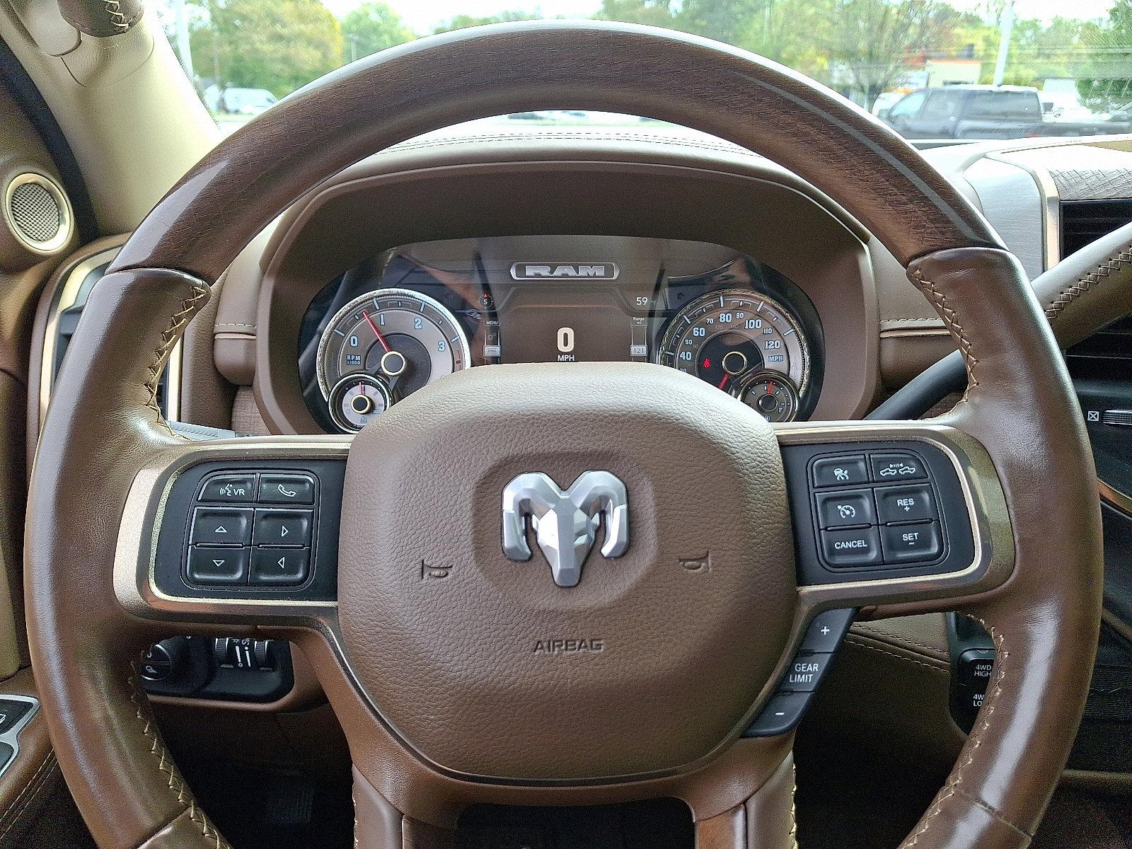 2022 Ram 3500 Vehicle Photo in Trevose, PA 19053