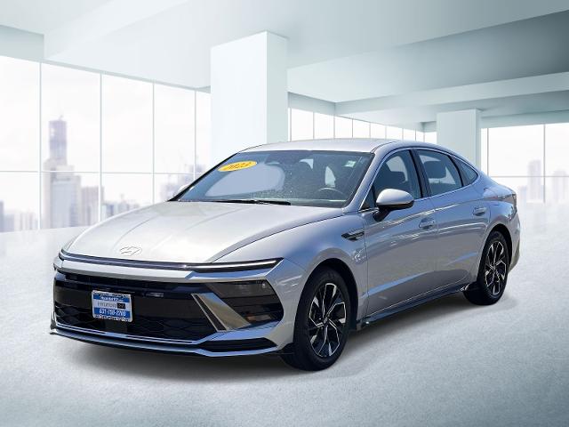 2025 Hyundai Sonata Vehicle Photo in MEDFORD, NY 11763-0000