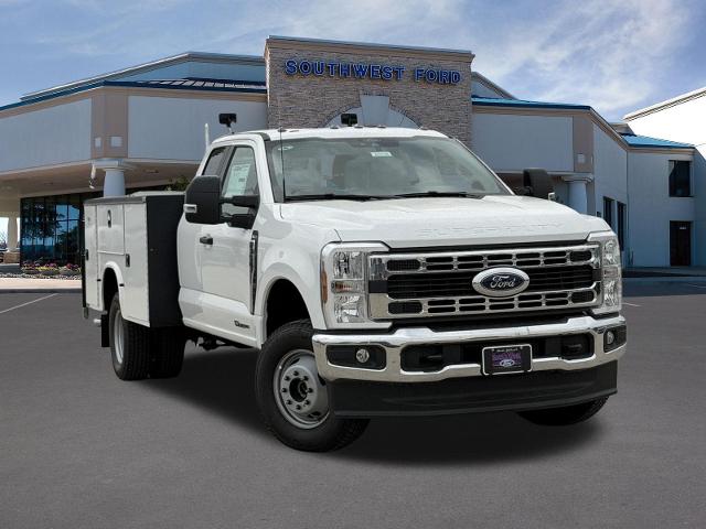 2026 Ford Super Duty F-350 DRW Vehicle Photo in Weatherford, TX 76087