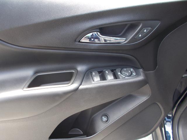 2020 Chevrolet Equinox Vehicle Photo in LOWELL, MA 01852-4336