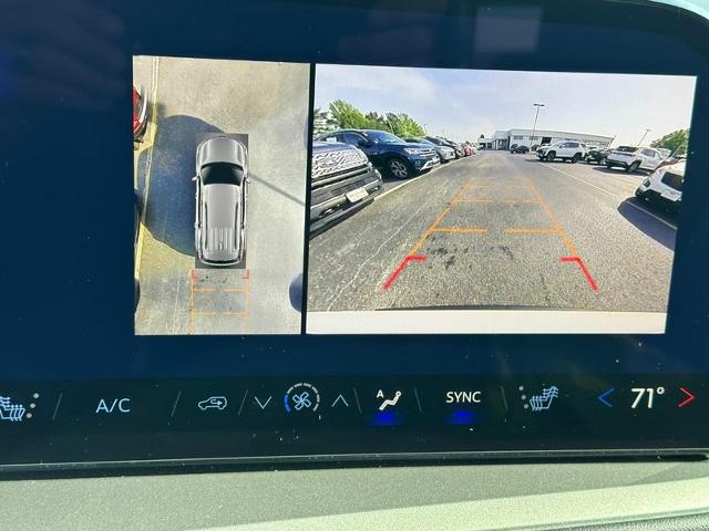 2026 Chevrolet Traverse Vehicle Photo in COLUMBIA, MO 65203-3903