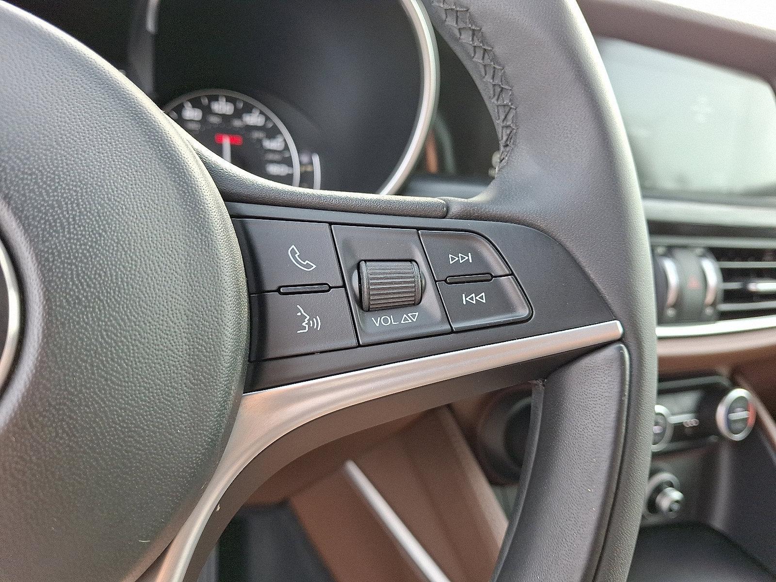 2018 Alfa Romeo Stelvio Vehicle Photo in Willow Grove, PA 19090