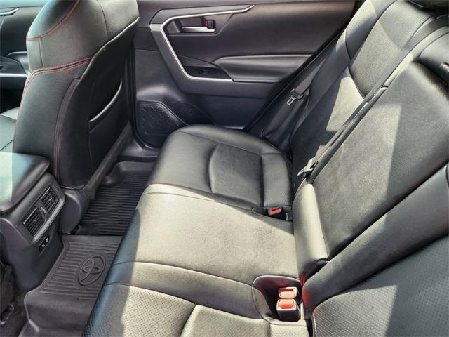 2019 Toyota RAV4 Vehicle Photo in AURORA, CO 80012-4011