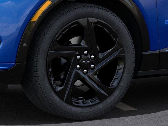 2025 Chevrolet Equinox EV Vehicle Photo in TOPEKA, KS 66609-0000