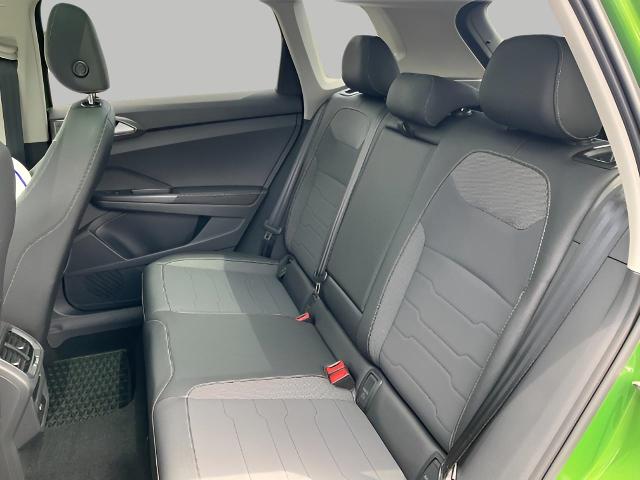 2025 Volkswagen Taos Vehicle Photo in Oshkosh, WI 54904