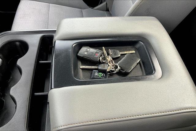 2017 GMC Sierra 1500 Vehicle Photo in TOPEKA, KS 66609-0000