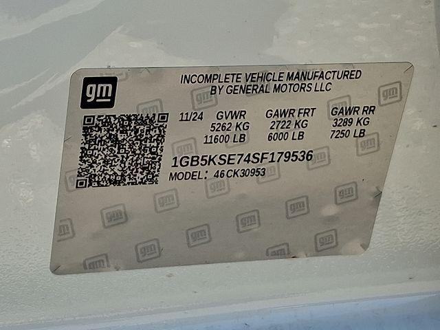2025 Chevrolet Silverado 3500 HD Vehicle Photo in DANBURY, CT 06810-5034