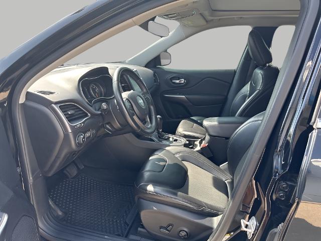2019 Jeep Cherokee Vehicle Photo in MANITOWOC, WI 54220-5838
