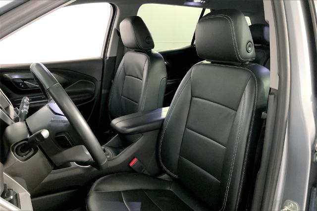 2024 GMC Terrain Vehicle Photo in Lees Summit, MO 64086