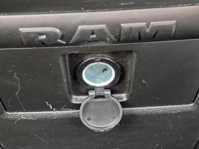 2023 Ram 1500 Classic Vehicle Photo in BRUNSWICK, GA 31525-1881