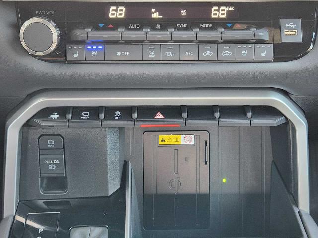 2024 Toyota Tundra 4WD Vehicle Photo in DENTON, TX 76210-9321